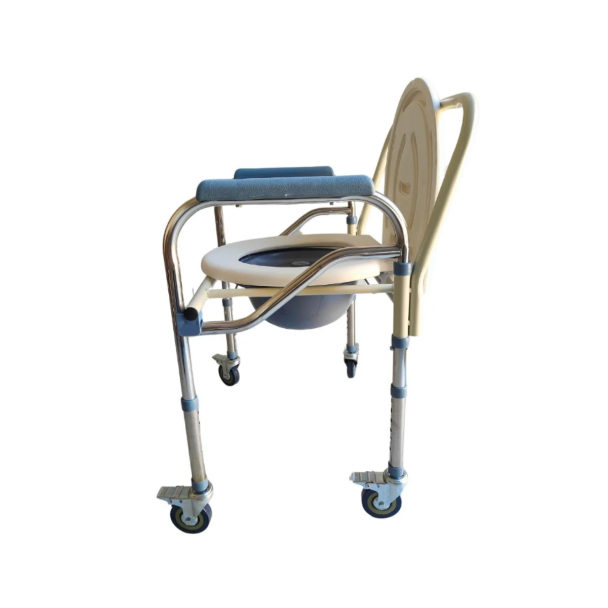 Vista lateral opuesta de la silla con el asiento, el recipiente y el respaldo